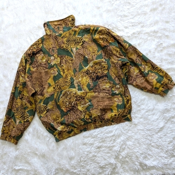 🔴LOWEST! Vintage 100% Silk Lion, Tiger, & Leopard Big Cat Print Bomber Jacket - Picture 6 of 14